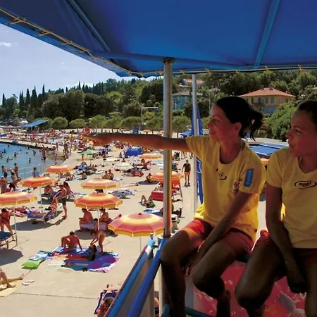In With Seaview, Balcony, Air Condition, Wifi * Ičići