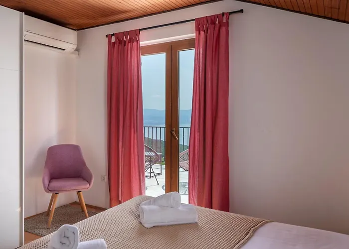 Semesterbostad In With Seaview, Balcony, Air Condition, Wifi *
